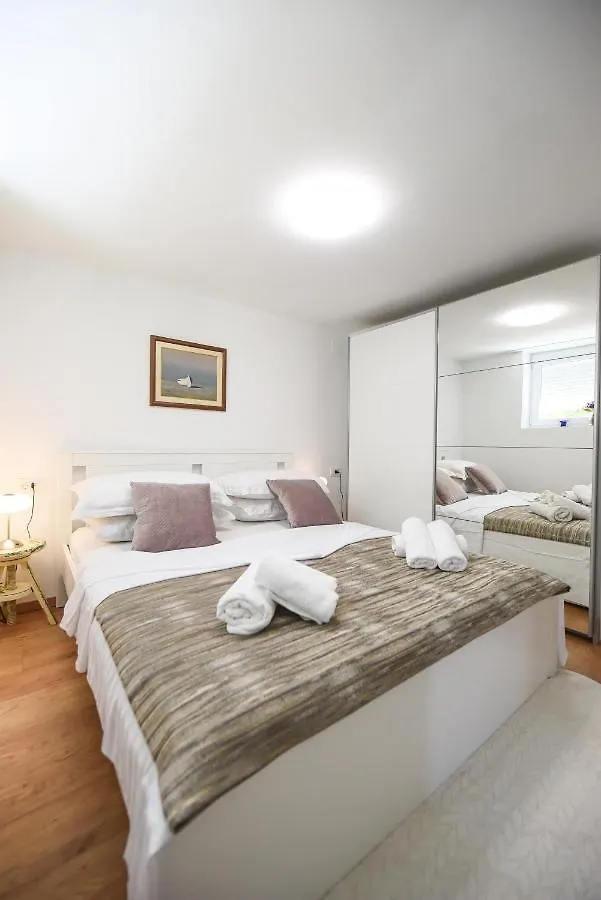 Appartamento Apartman Maja Zara